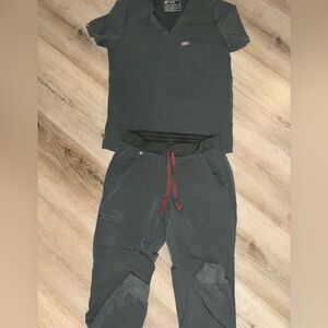 FIGS - Mossy Green Scrub Top and Pant Set Medium Top, Small Pant